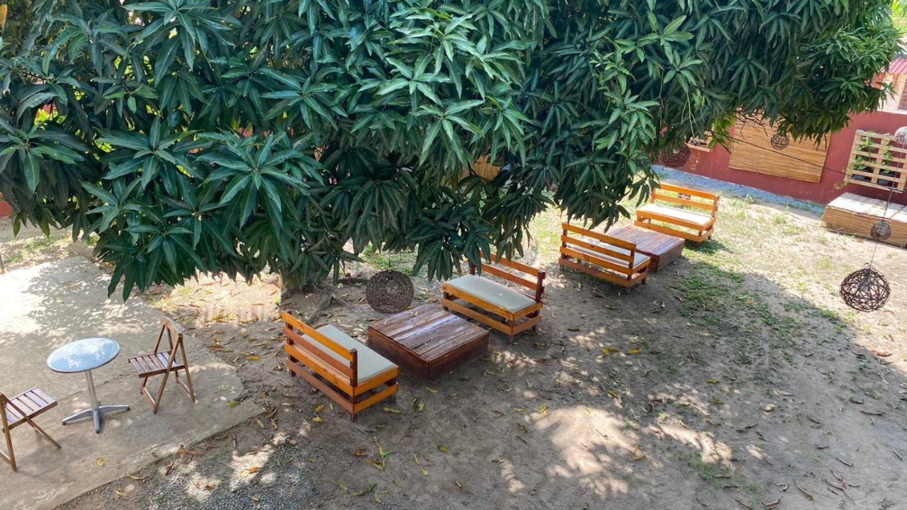 Luau Pousada E Hostel برايا دو فرانسيس المظهر الخارجي الصورة